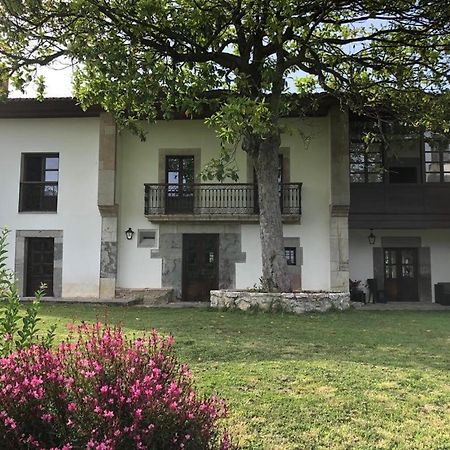 בית הארחה Villanueva de Pria 	La Ribera De Pria מראה חיצוני תמונה